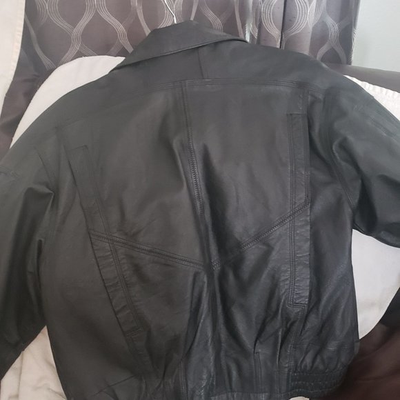 Black Leather Bomber style jacket by Weekends - Picture 5 of 6